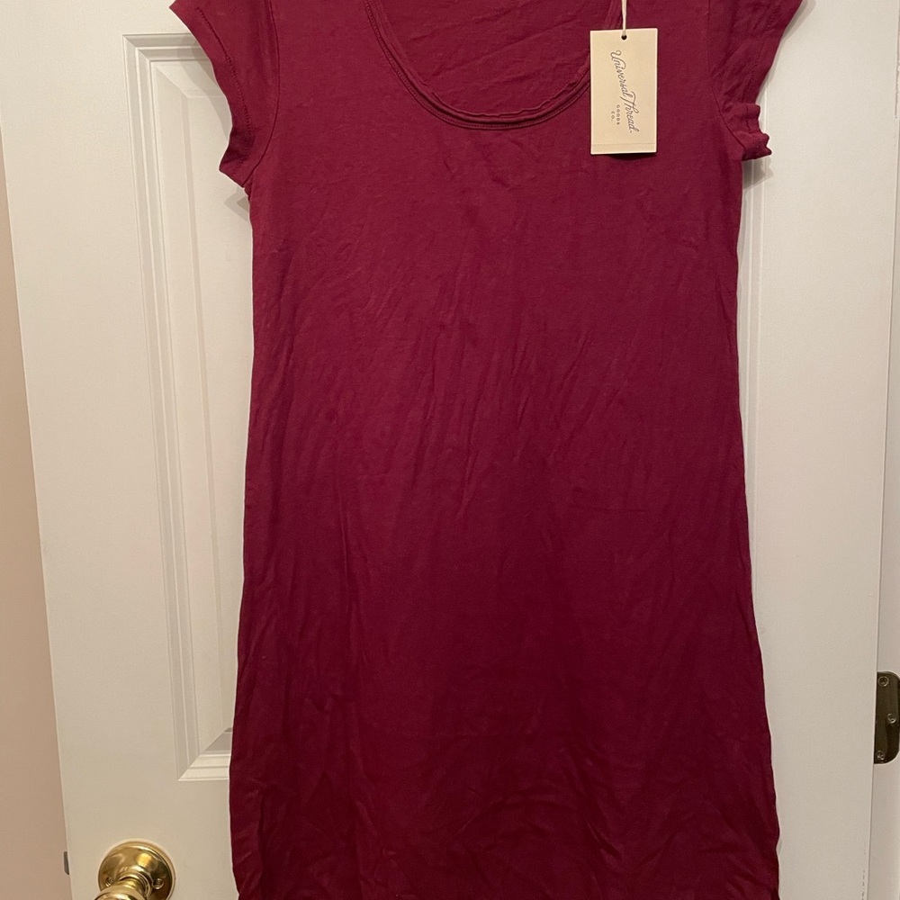 Women’s T-shirt dress-burgundy